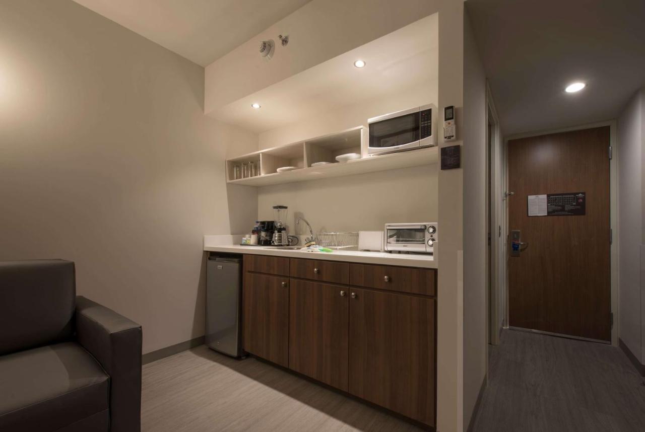 Microtel Inn & Suites By Wyndham Guadalajara Sur Palomar Exteriér fotografie